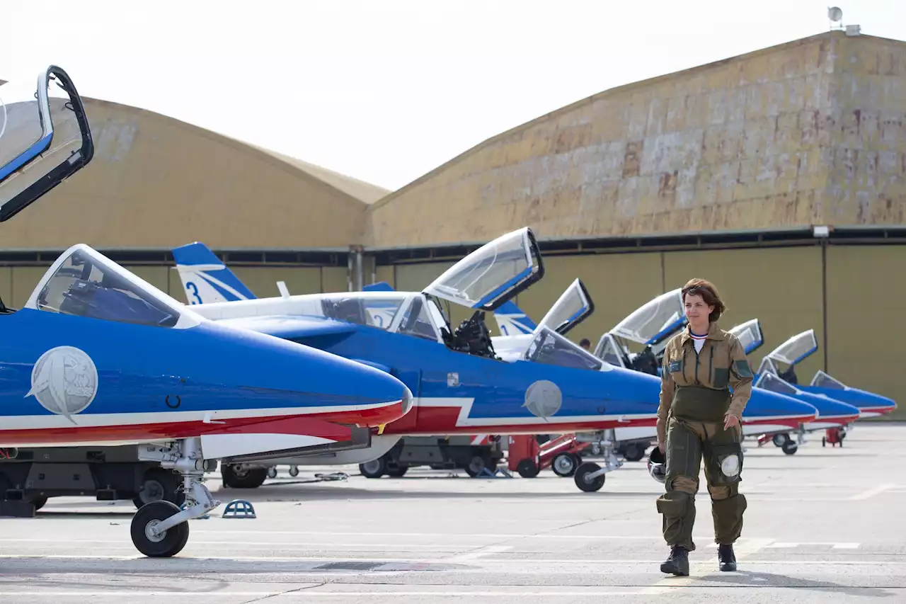 Quand Nathalie Renoux vole avec la Patrouille de France