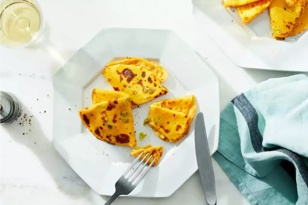 Jacques Pépin’s Carrot Crepes Go with Everything—from Leftovers to Weekend Brunch