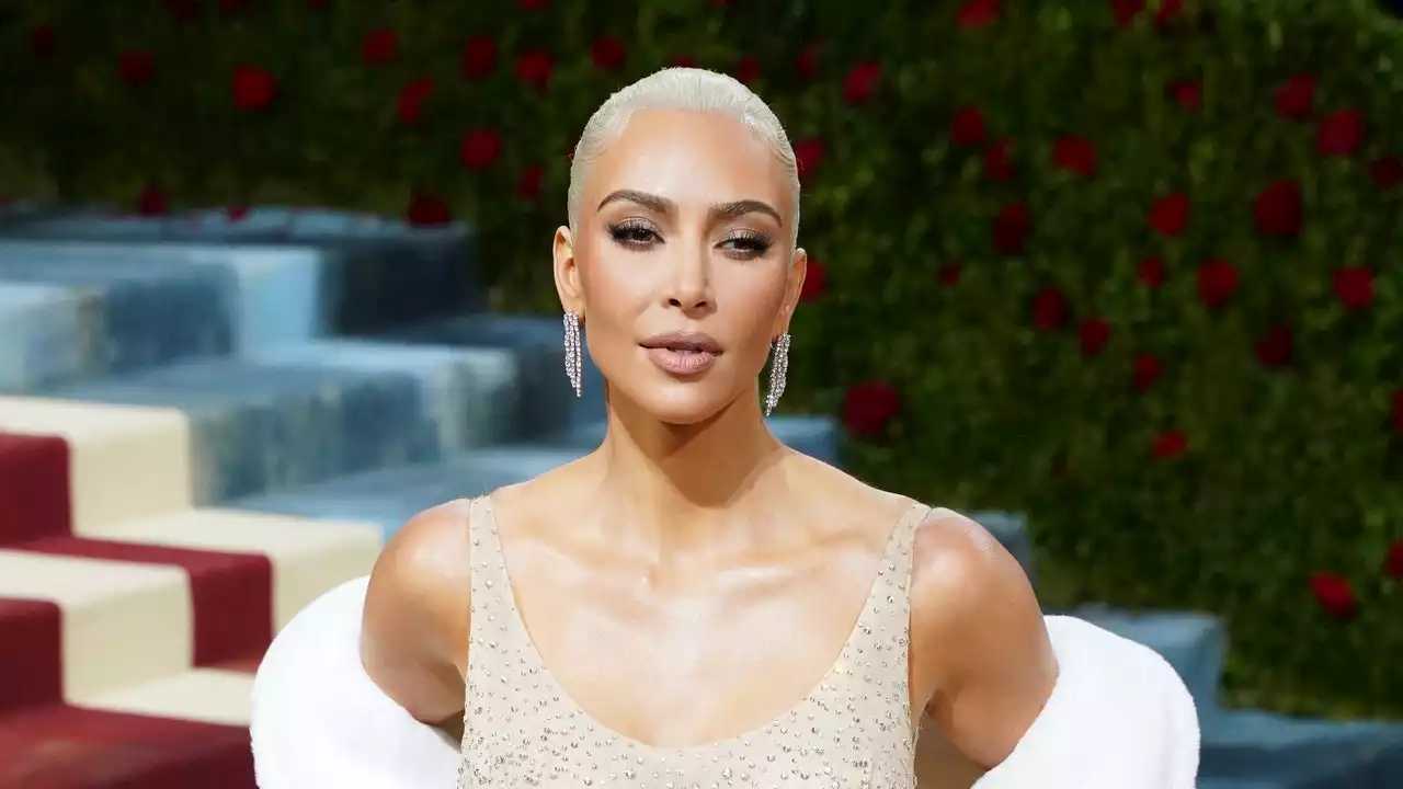 Bob Mackie Says Letting Kim K Wear Marilyn's Dress Was 'a Big Mistake”