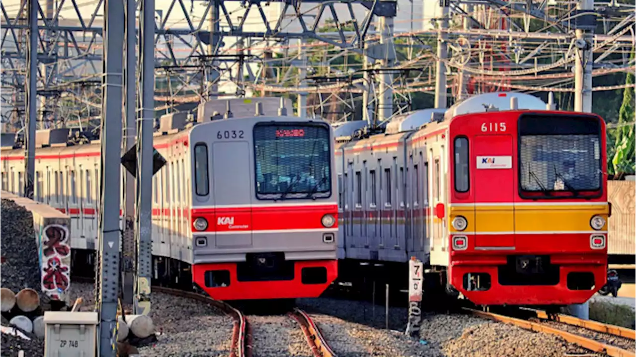 KAI Commuter Line Tambah Kapasitas Penumpang jadi 80%