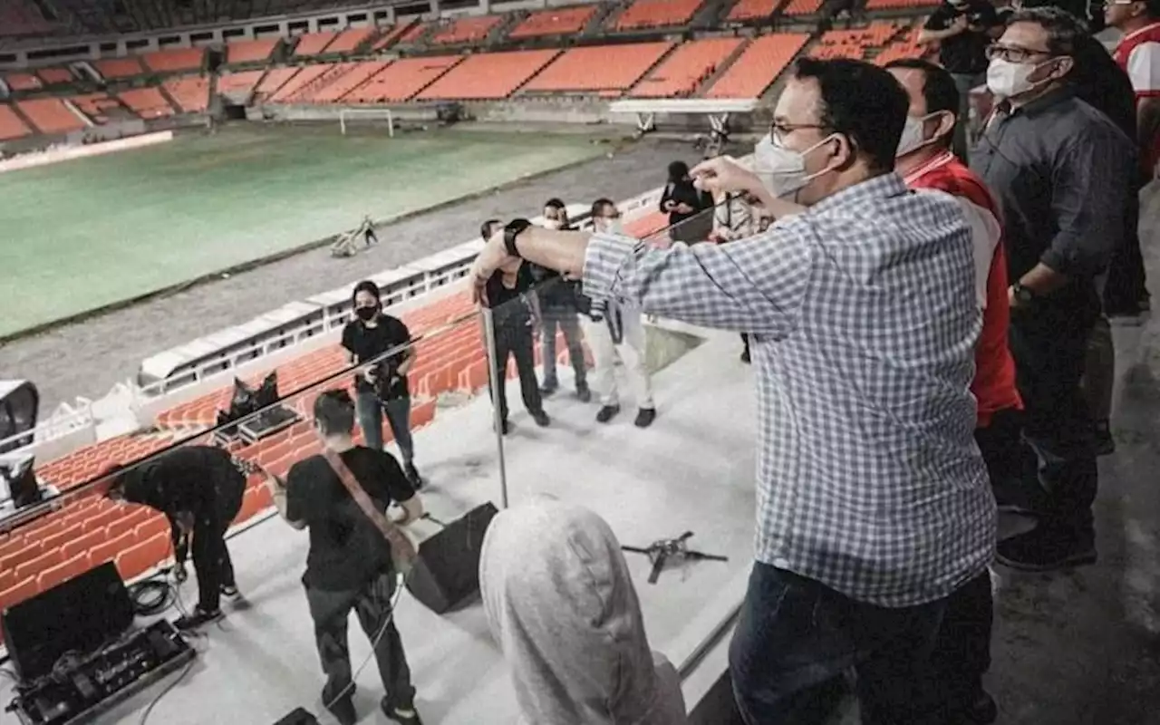 Anies dan Ketua MUI Lakukan Salat Id di Stadion Baru Jakarta (JIS) | Jakarta Bisnis.com