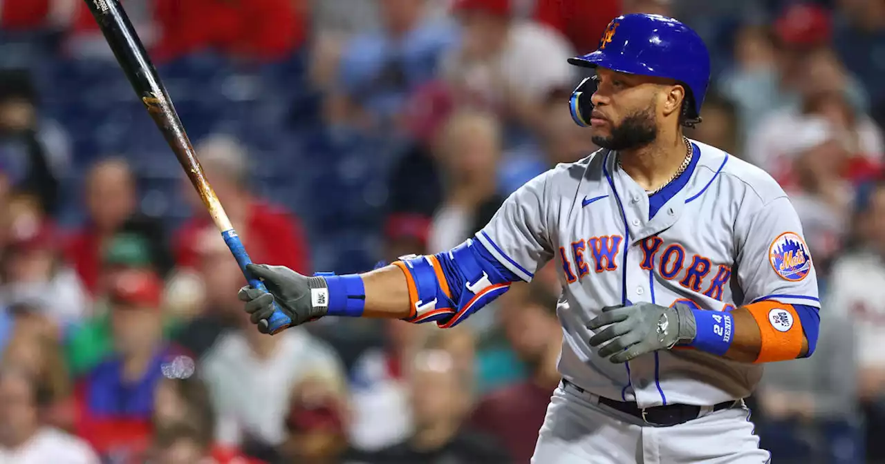 Mets cut slumping Robinson Canó with almost $45 million left on deal