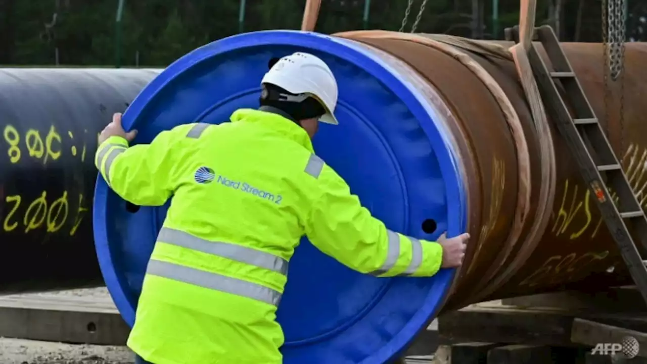 EU to propose phasing out Russian oil in new sanctions wave