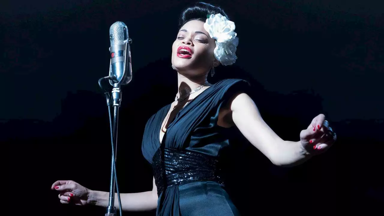 Gli Stati Uniti contro Billie Holiday: la guerra contro la Gardenia Bianca in una clip in anteprima esclusiva