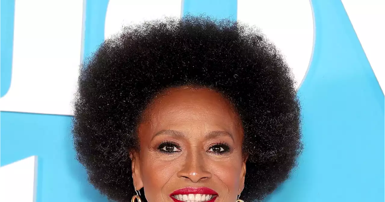 Why Jenifer Lewis Was 'Nervous' to Transition from black-ish to I Love That For You - E! Online