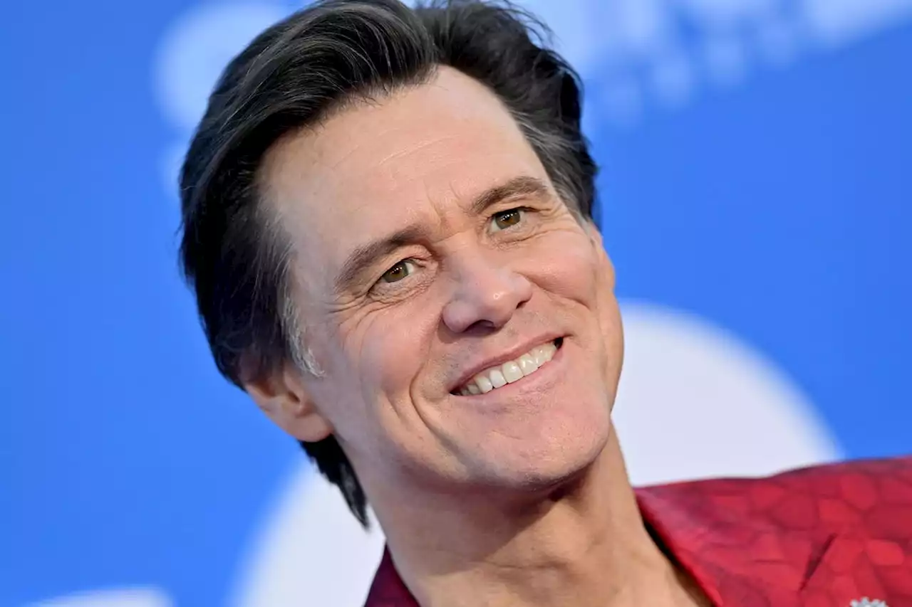 Jim Carrey Responds To Bizarre MAGA Theory Claiming That He Is Joe Biden