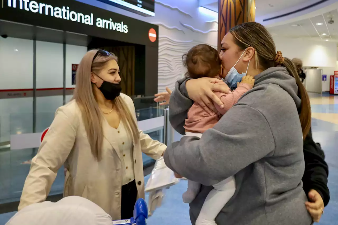 New Zealand hosts tourists for first time after lifting pandemic restrictions