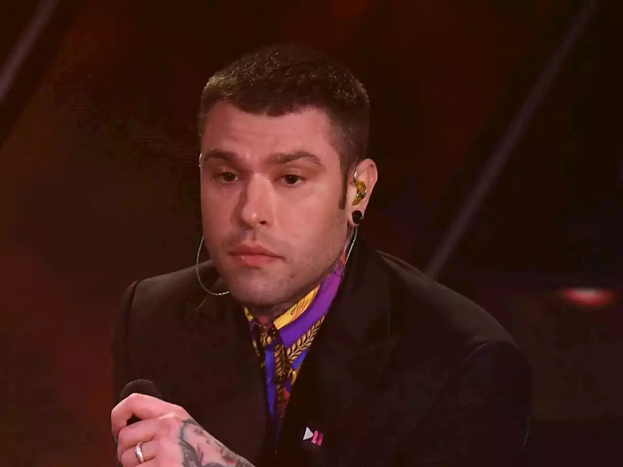 La finta modestia di Fedez non fa più effetto