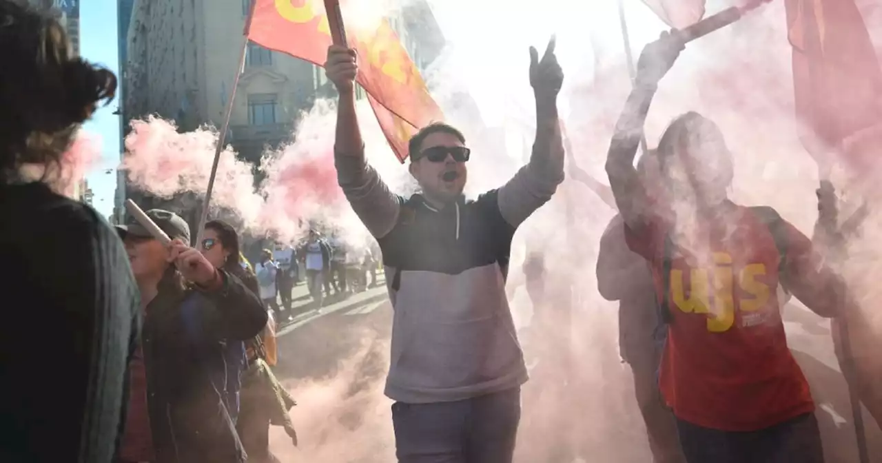 Los partidos de izquierda se concentraron en Plaza de Mayo por el Día del Trabajador | Política | La Voz del Interior