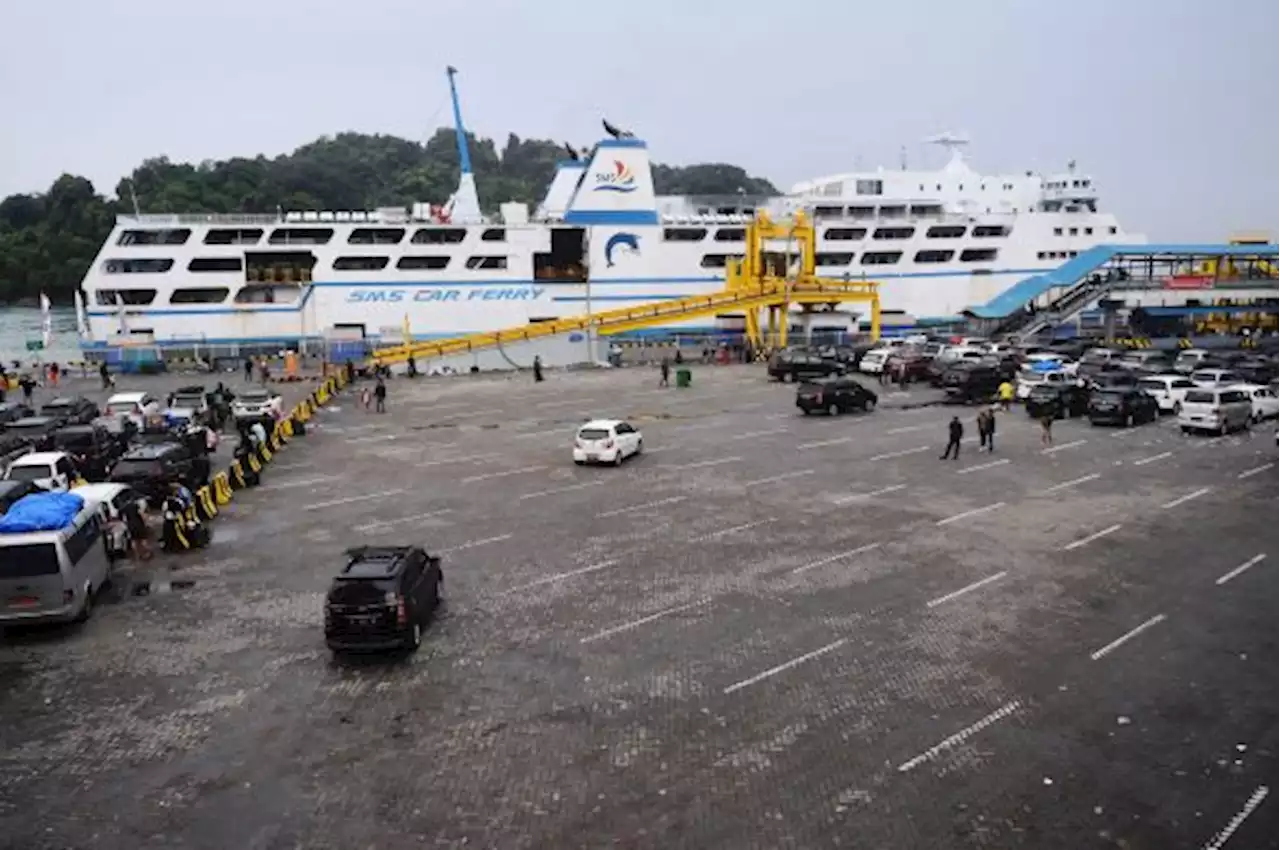 Puncak Pergerakan di Penyeberangan Merak dan Bandara Soetta Melebihi Puncak Tahun 2019