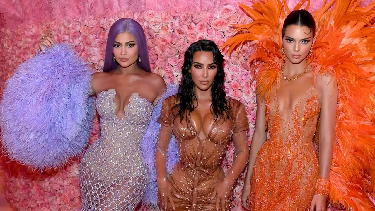 Anna Wintour 'invites Kardashian-Jenner family to the Met Gala for first time'