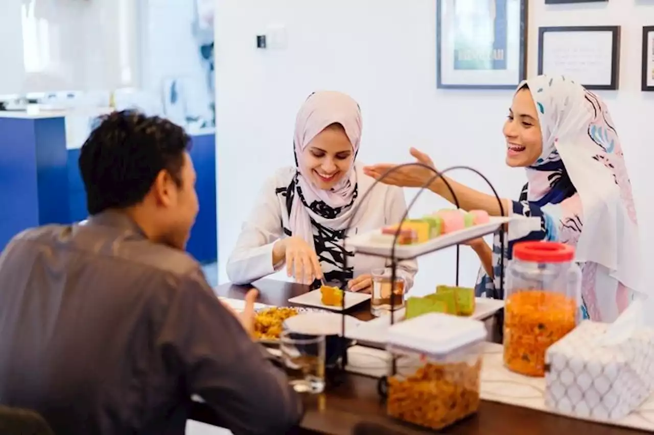 Kumpul Lebaran Ditanya 'Kapan Nikah', Ada 4 Jawaban Pamungkas yang Bikin Kapok Penanya - Pikiran-Rakyat.com