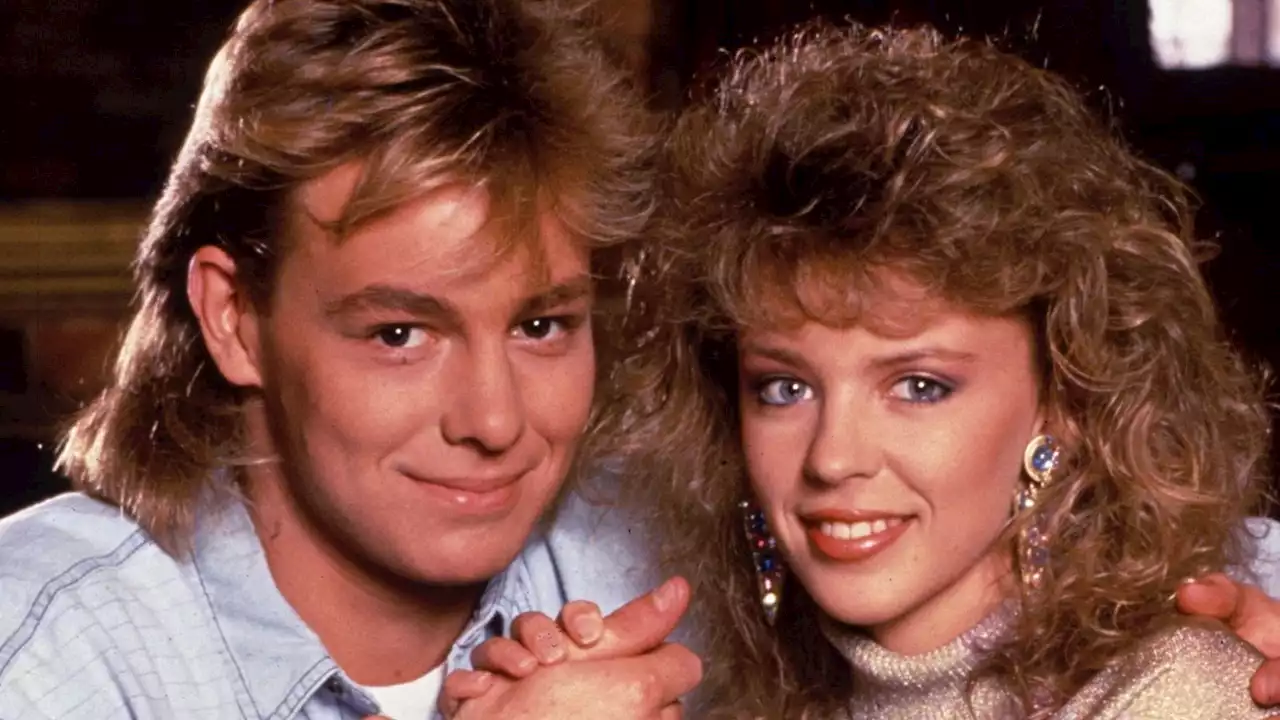 Neighbours: Kylie Minogue and Jason Donovan to reunite as Charlene and Scott on Ramsay Street for series finale