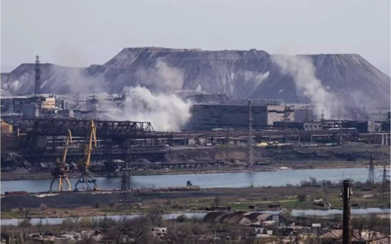 Ucraina, i civili evacuati da Azovstal: 'Liberi dopo due mesi di buio'