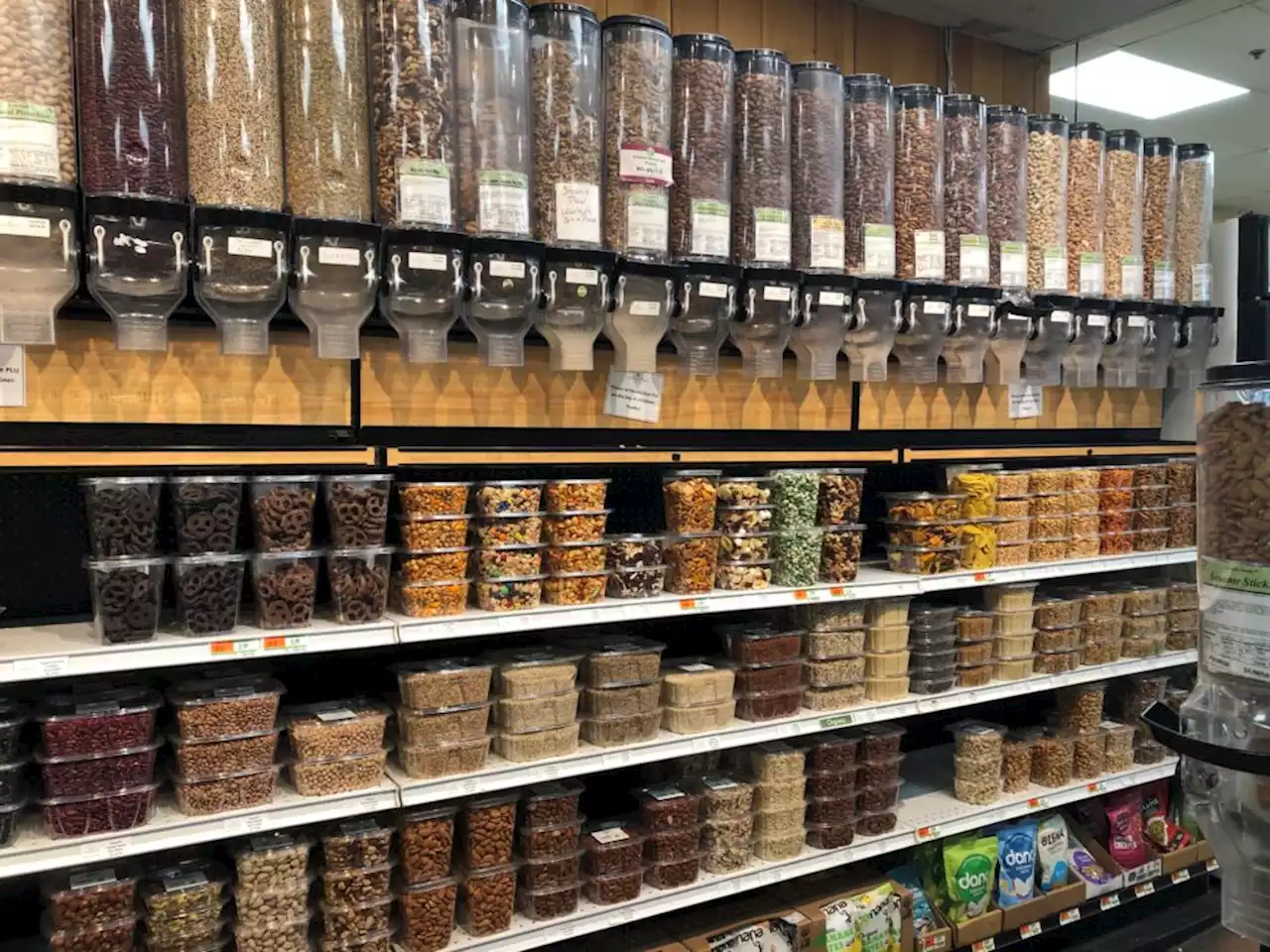 It's hard to avoid plastic while grocery shopping — even for a week