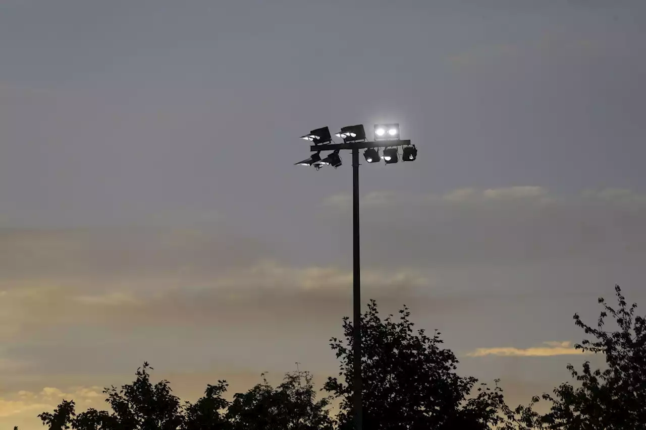 Berlin-Pankow: Boxtraining von Rechtsextremisten auf öffentlichem Sportplatz