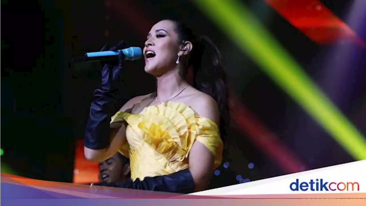 Raisa Tampil Memukau di Panggung Allo Bank Festival 2022