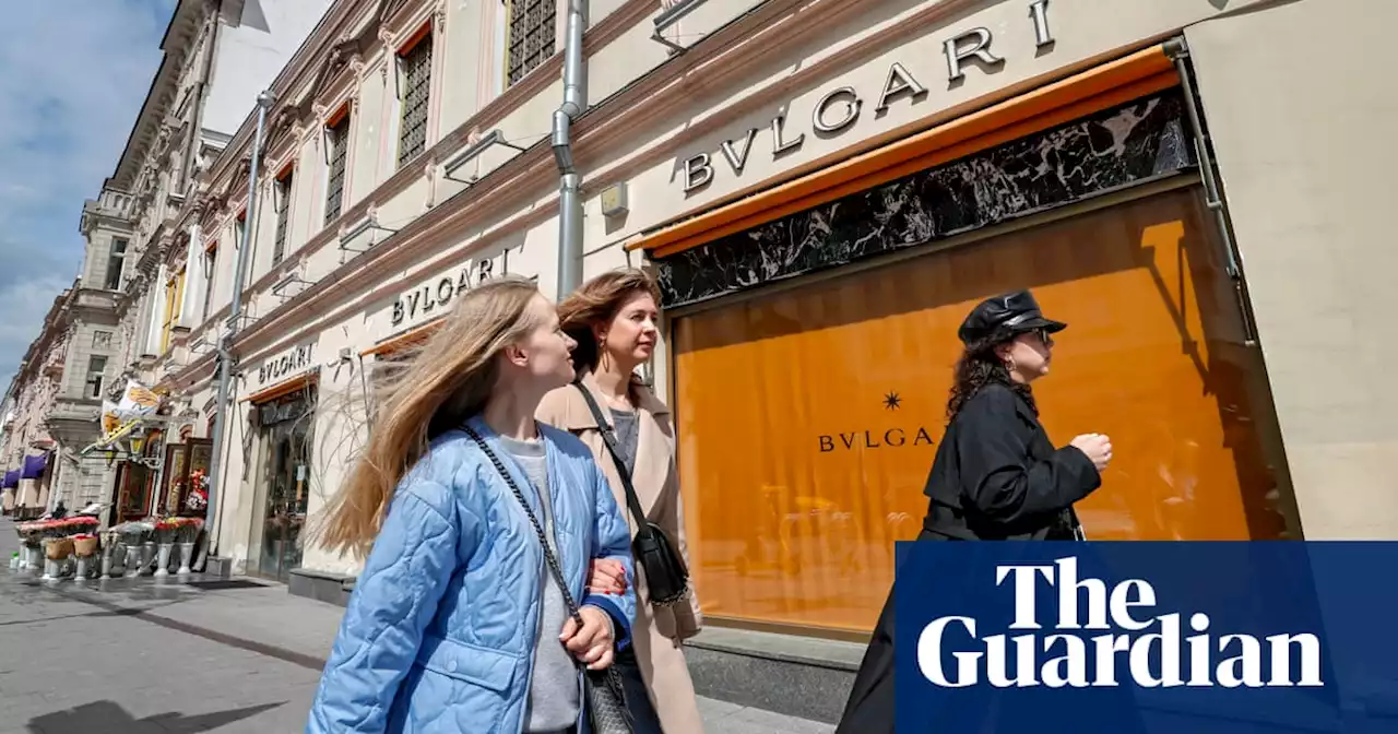 Cosmopolitan no more: Russians feel sting of cultural and economic rift