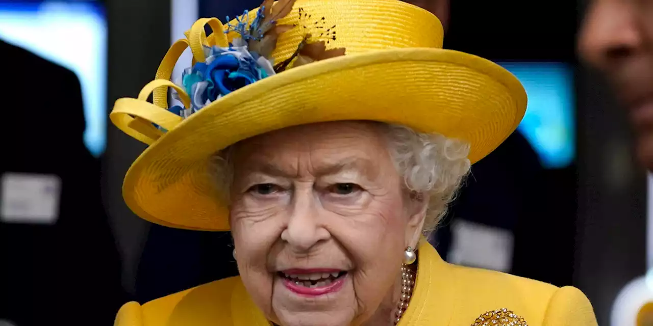 People think they’ve spotted Forrest Gump in photo of Queen Elizabeth II