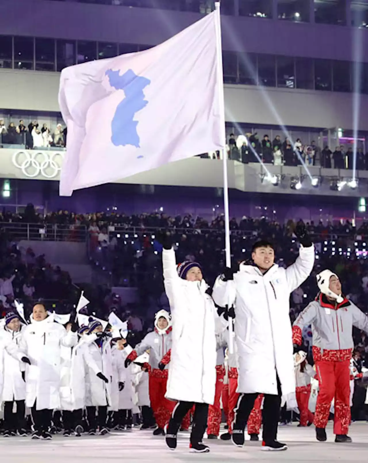 北朝鮮代表との一度きりの交流 選手の横についたスーツ姿の“関係者”の謎【岡崎朋美のすべらないい話】 - トピックス｜Infoseekニュース