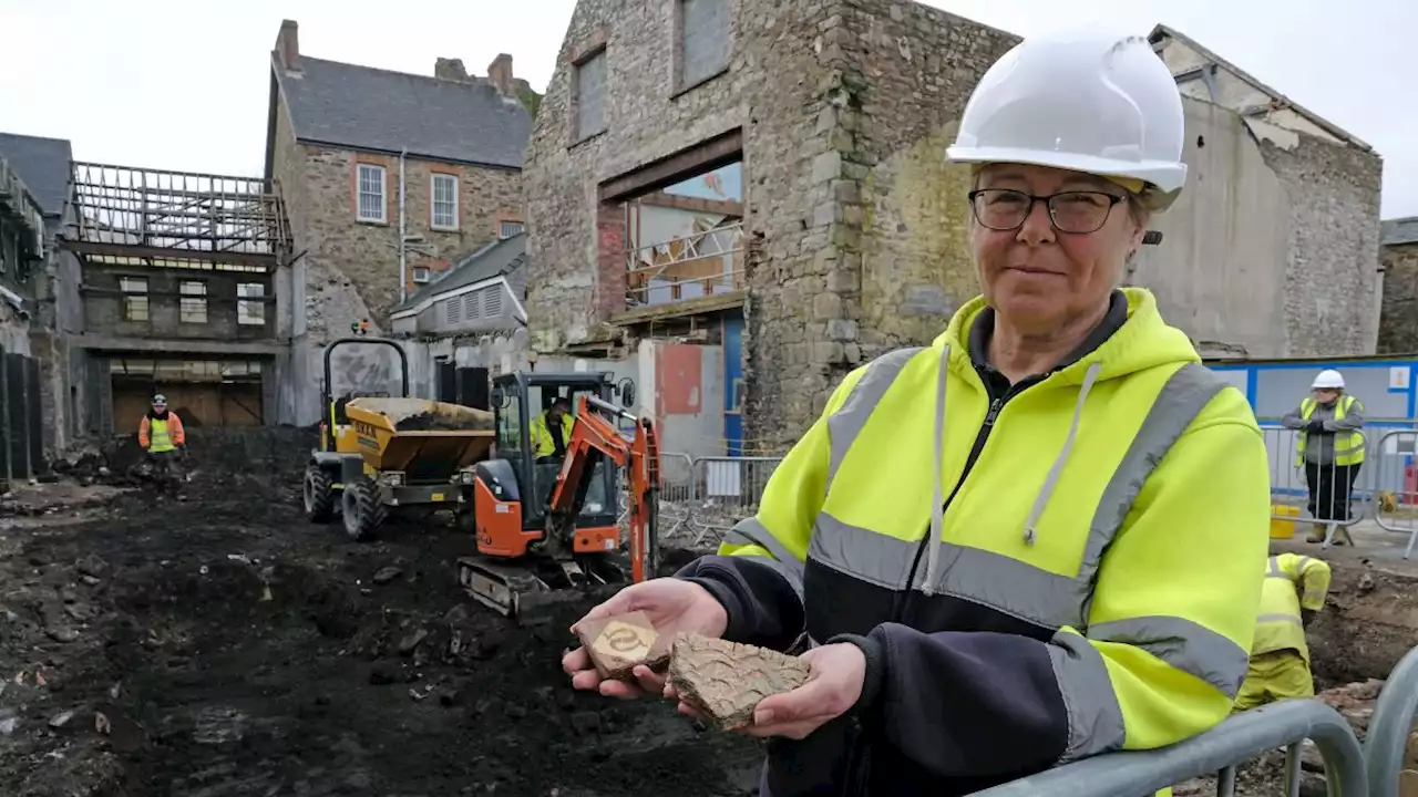 17 skeletons unearthed at medieval friary in UK