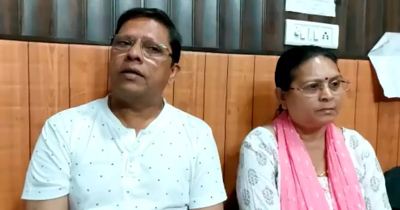 Indian couple sue son and his wife, demanding grandchildren