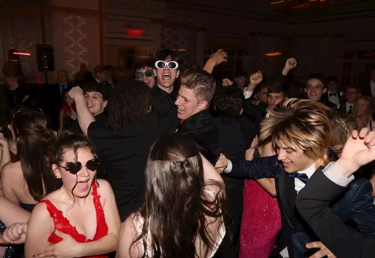 Pitman High School prom 2022 (PHOTOS)