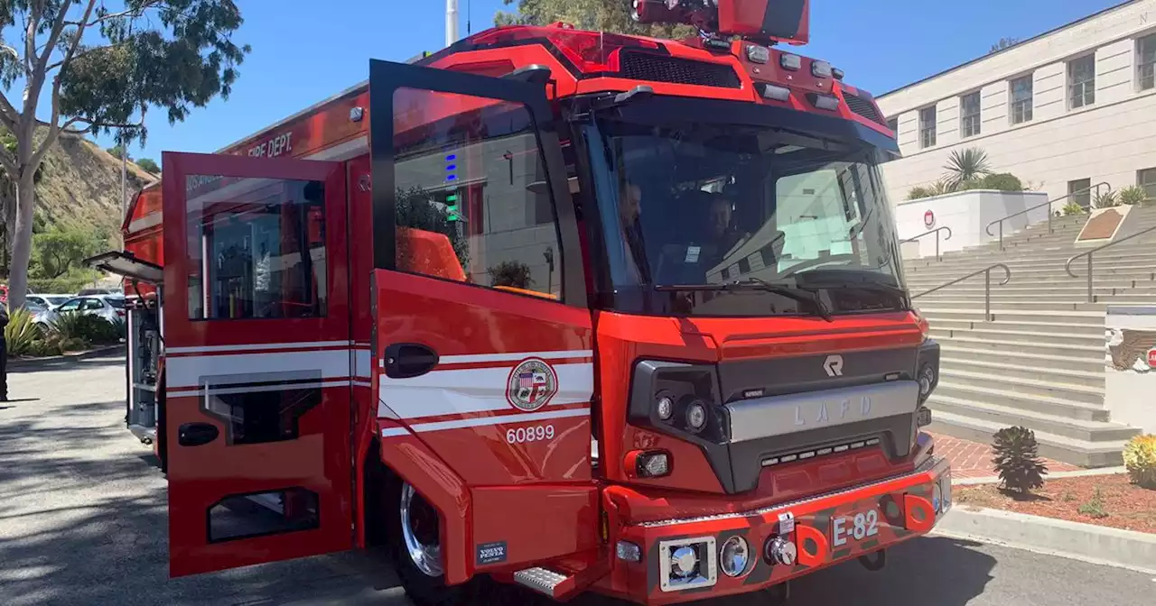 This Funny Little Fire Engine Is Pro-Pedestrian