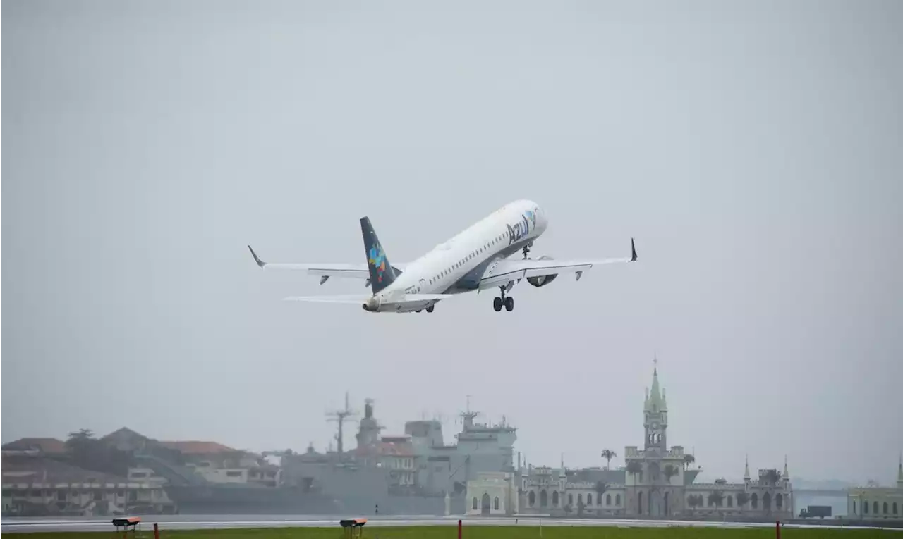 Frio congela asas de aviões em Curitiba e atrasa voos