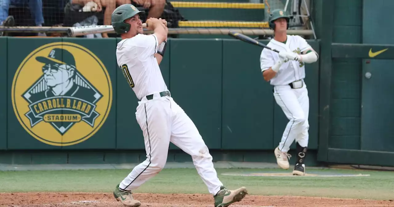 College baseball weekend: Point Loma Nazarene beats Cal Poly Pomona in regionals opener