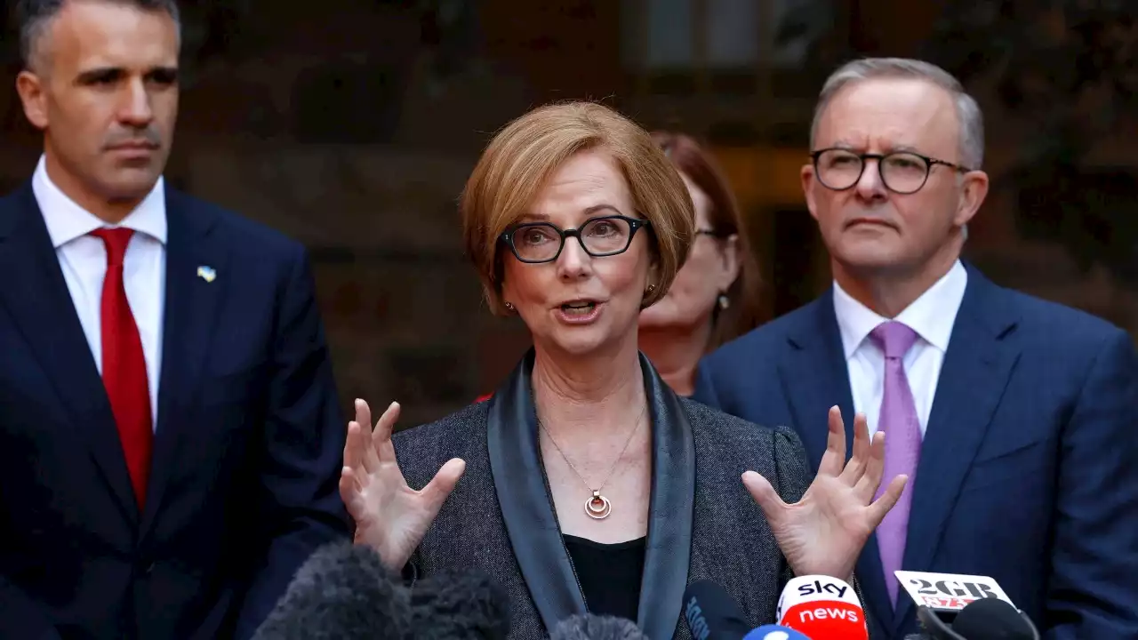 ‘He is ready’: Gillard ‘makes exception’ and throws support behind Albanese