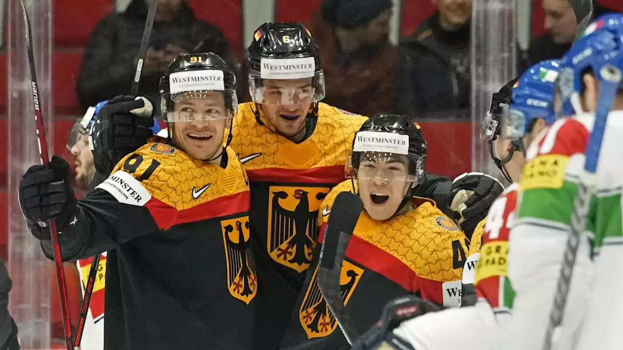 Deutschland besiegt Italien bei der Eishockey-EM