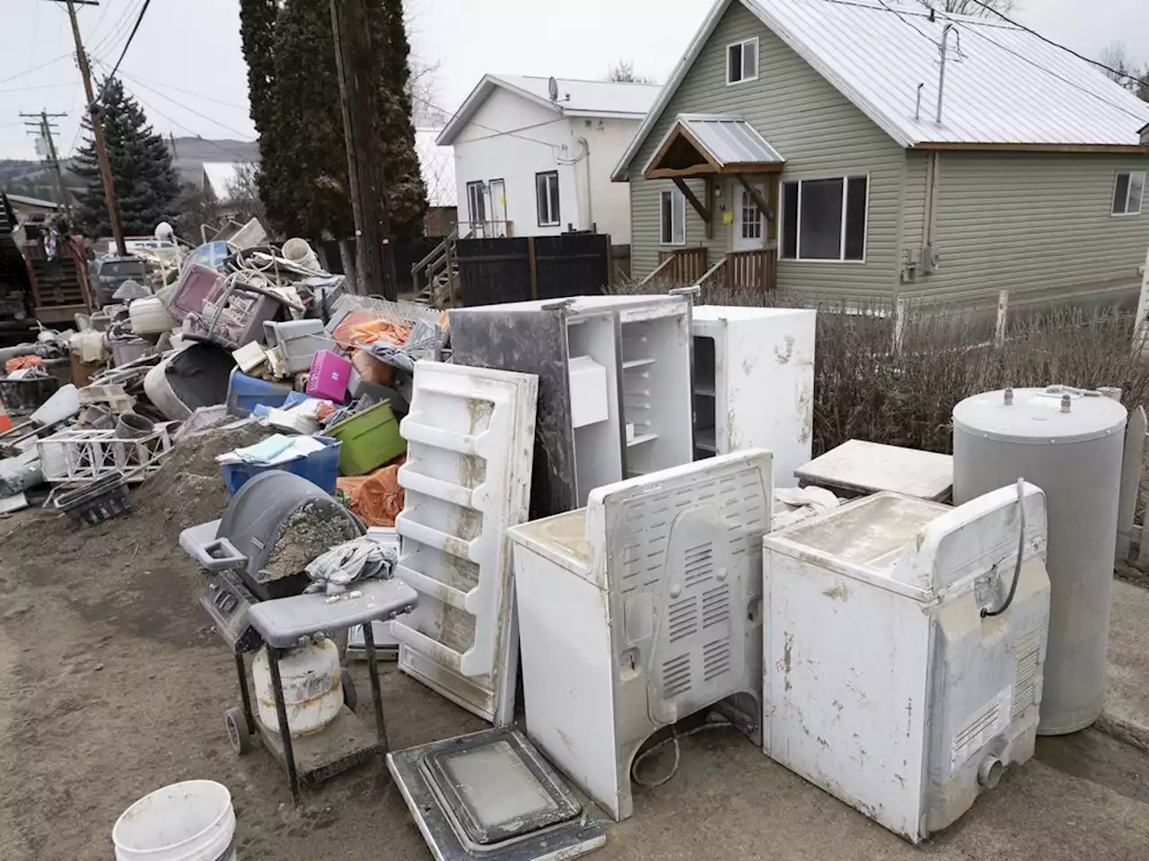 B.C. river watchers worried spring snowmelt may wash flood debris downstream to ocean