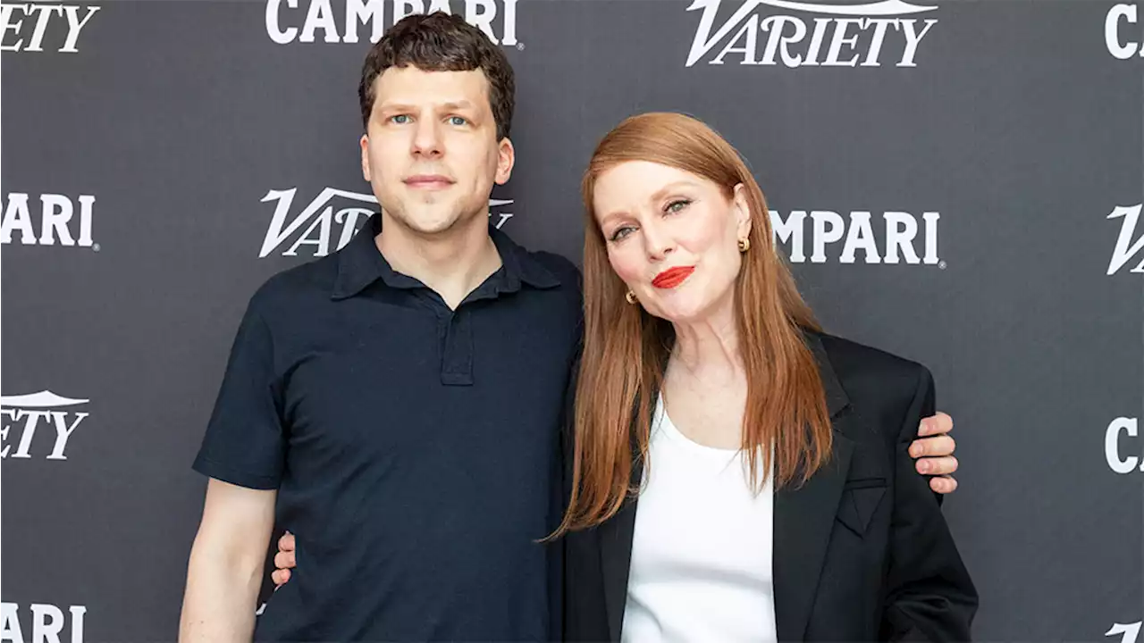 Julianne Moore and Jesse Eisenberg on Exploring Fame, Social Media in ‘When You Finish Saving the World’