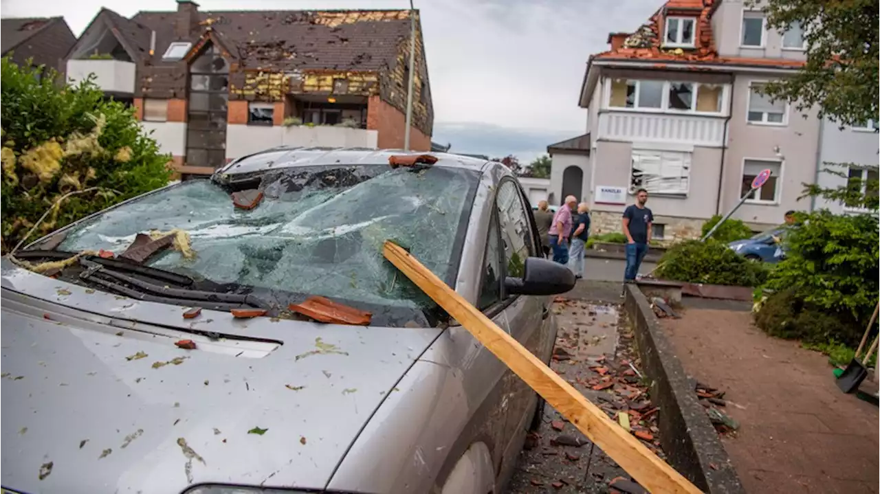 Nach schwerem Unwetter in Paderborn: Polizei meldet mehr als 30 Verletzte