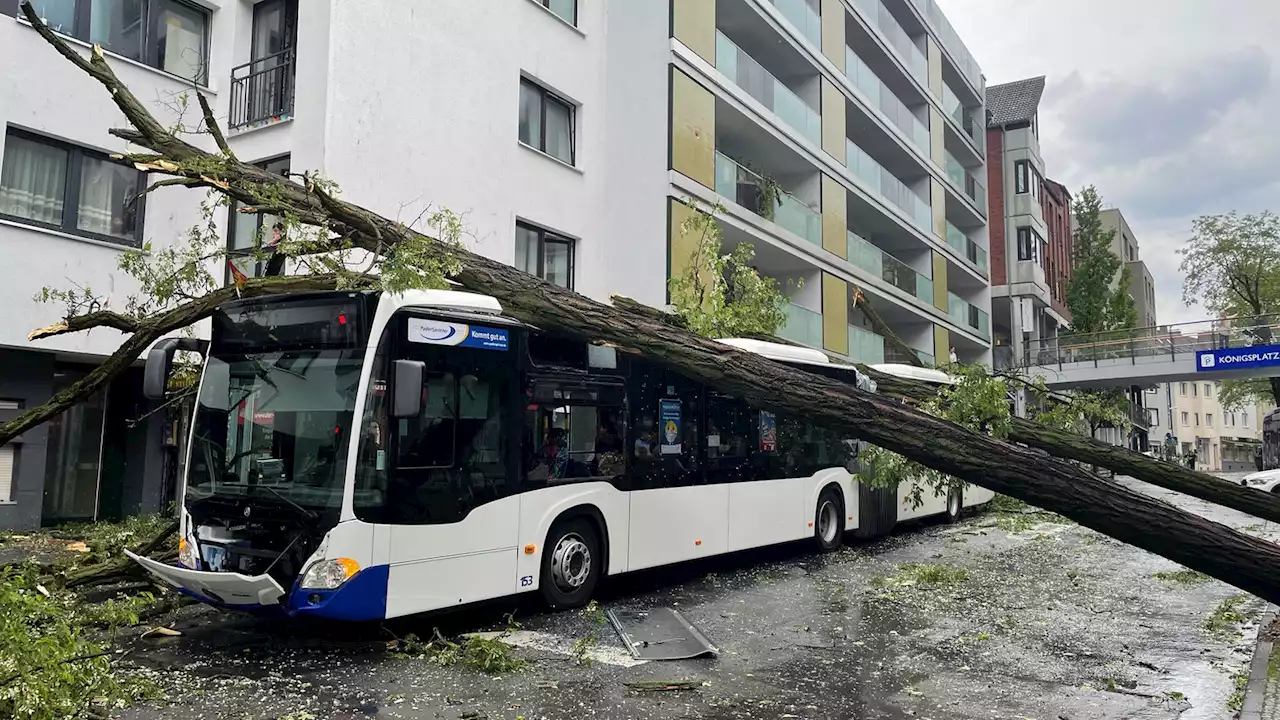 Unwetter-Ticker: Offenbar mehrere Tornados in NRW