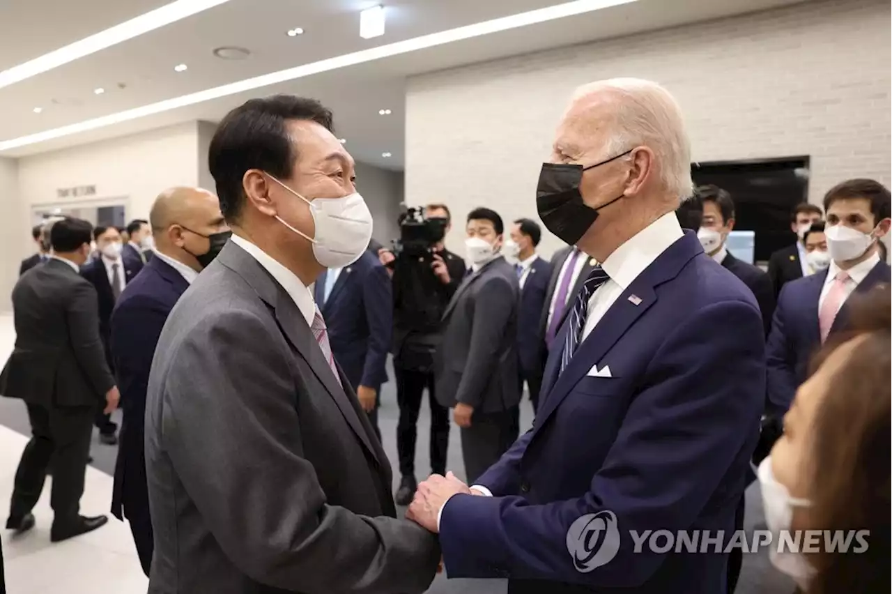 바이든, 순방 첫날부터 중국 견제…한국과의 반도체 협력 역설 | 연합뉴스