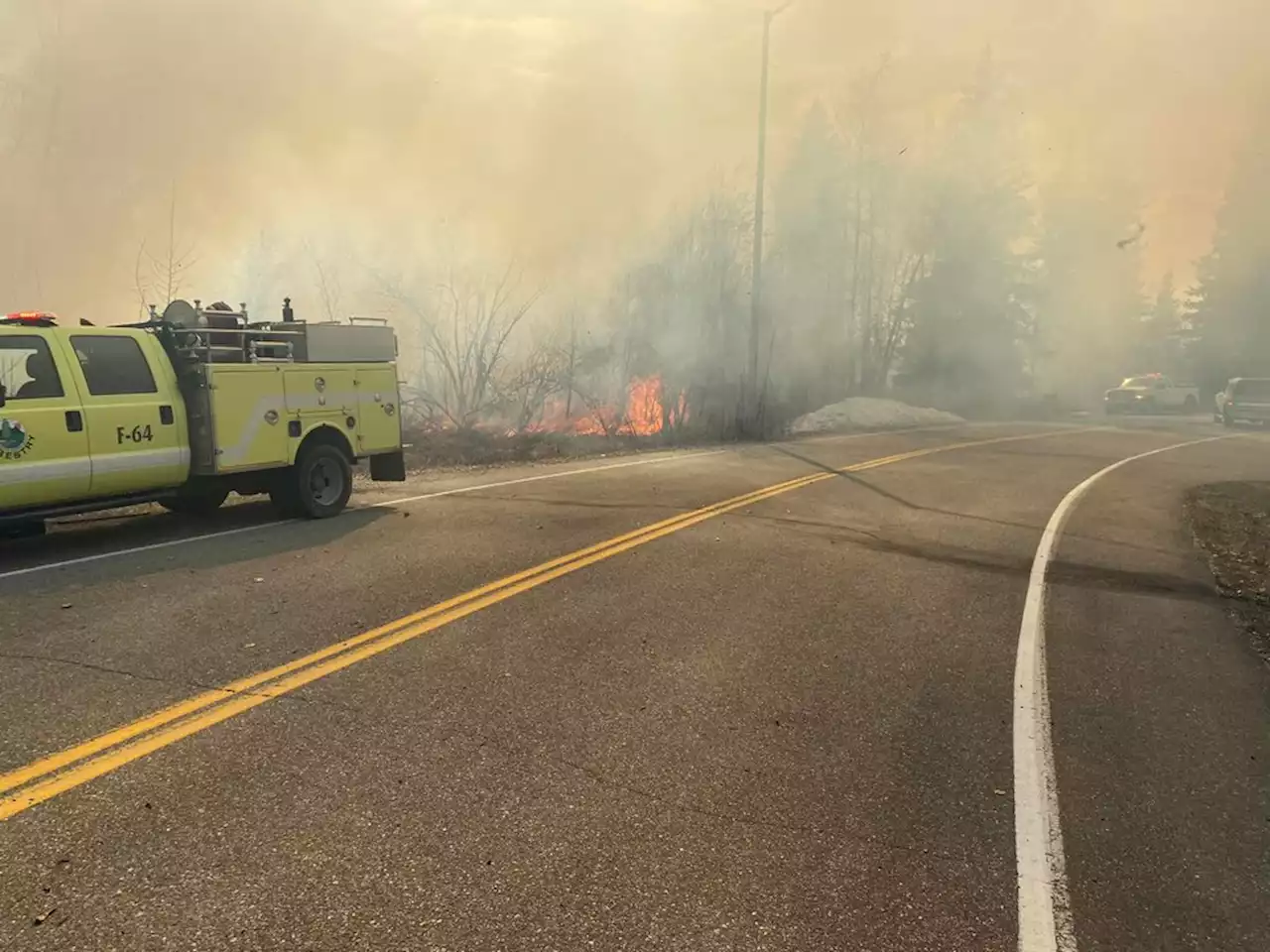 Fire officials warn of hot, dry weekend as fires dot the state