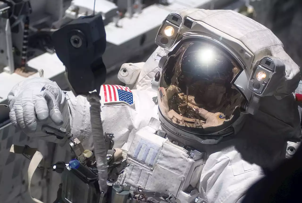 Serious spacesuit problem forces NASA to pause ISS spacewalks