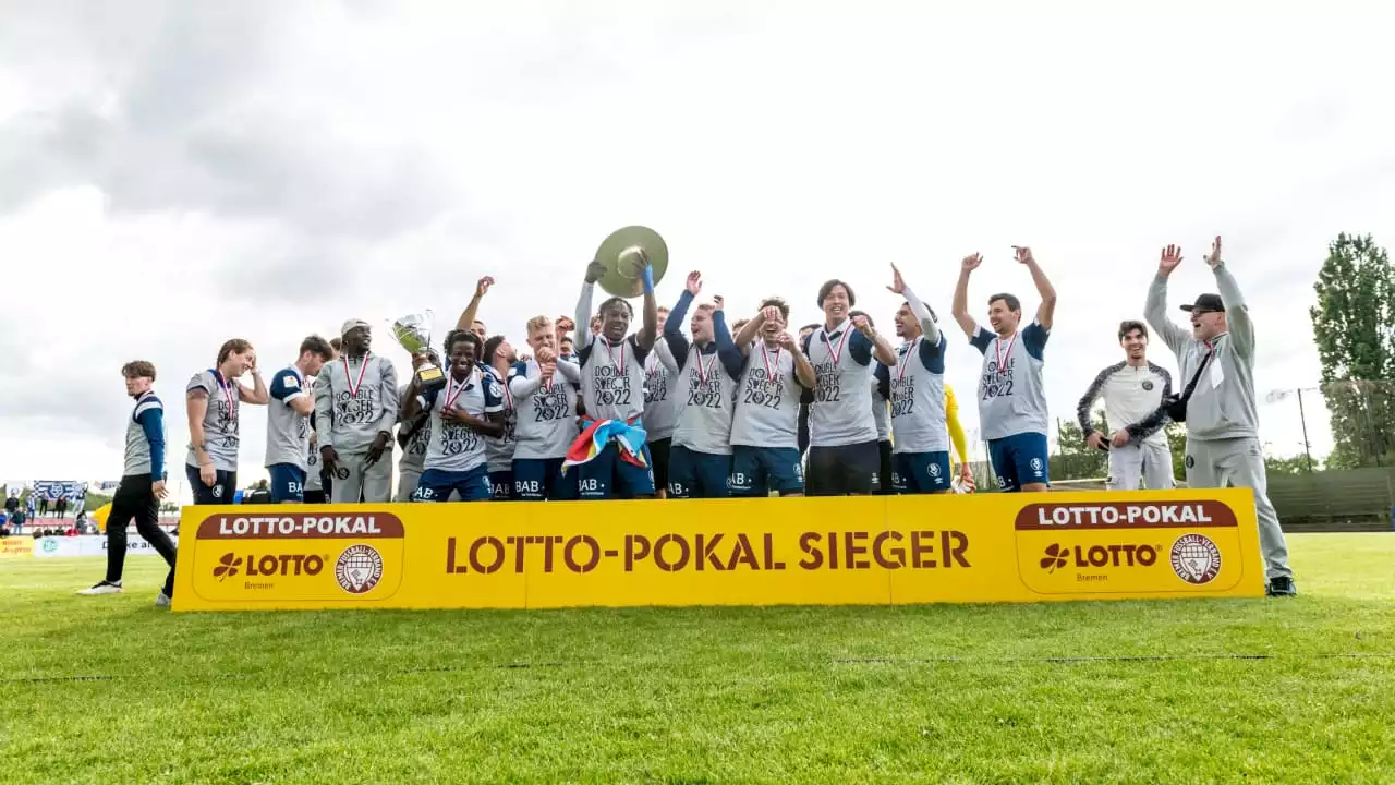 Bremer Pokal-Finale: 1:0 gegen die Leher TS: Bremer SV im Double-Jubel