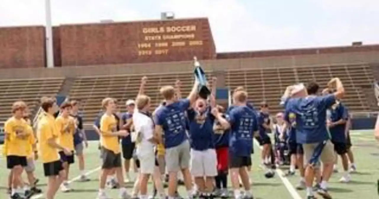 Students with disabilities show off football skills in 2022 HP Buddy Bowl