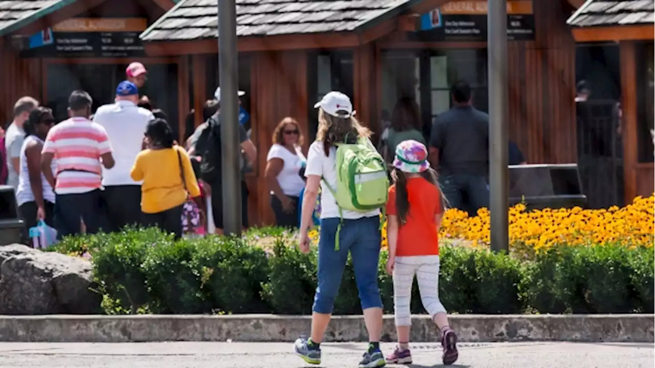 Marineland opens for 2022 season facing animal cruelty charge