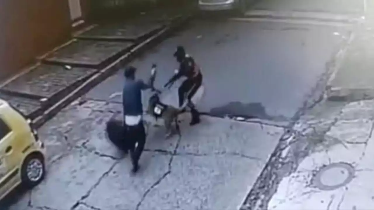 En video: así fue el violento intento de fleteo frente a la Javeriana