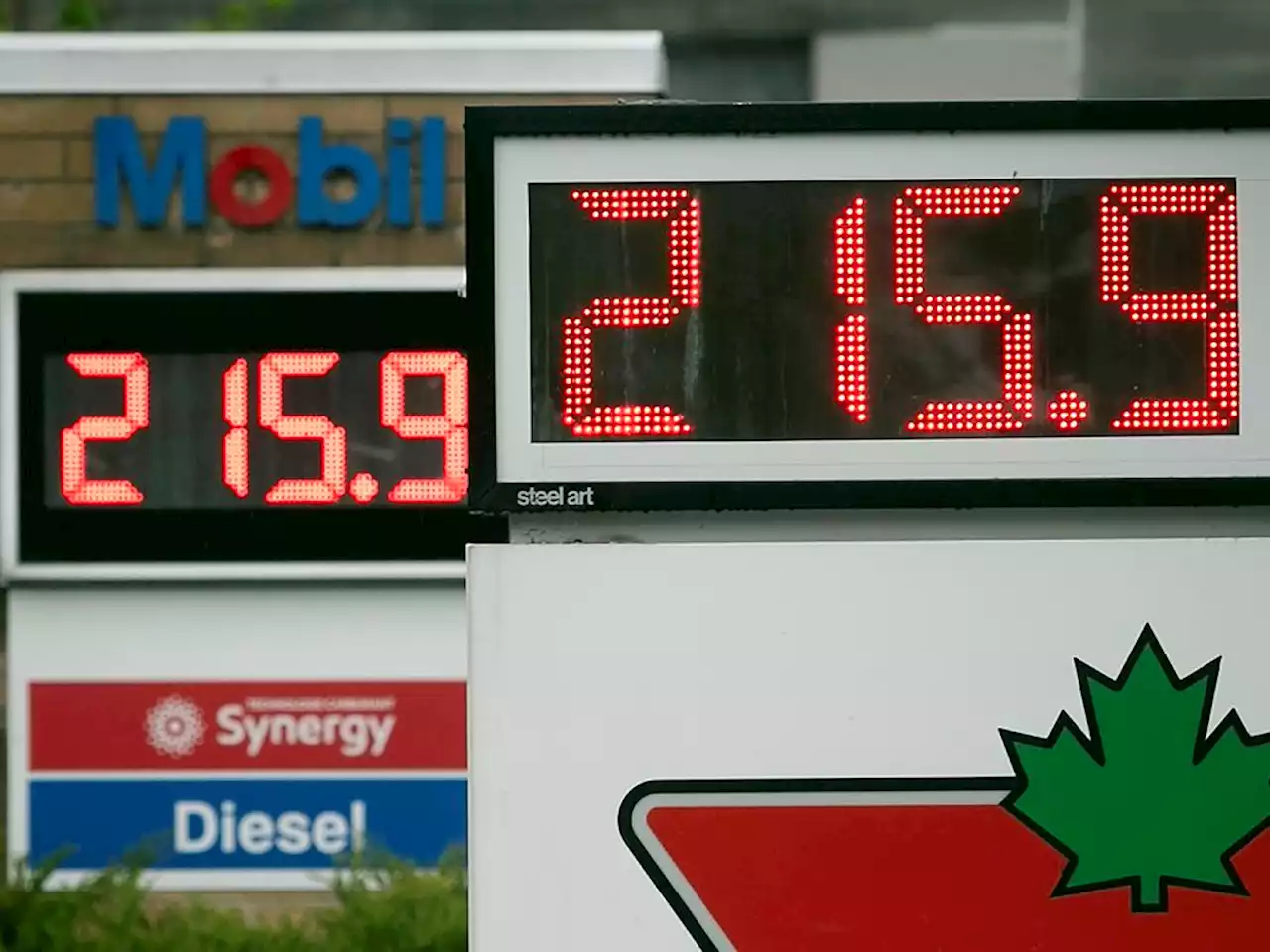 Cap and regulate or tax cut? Ontario party leaders disagree on best way to lower soaring gas prices