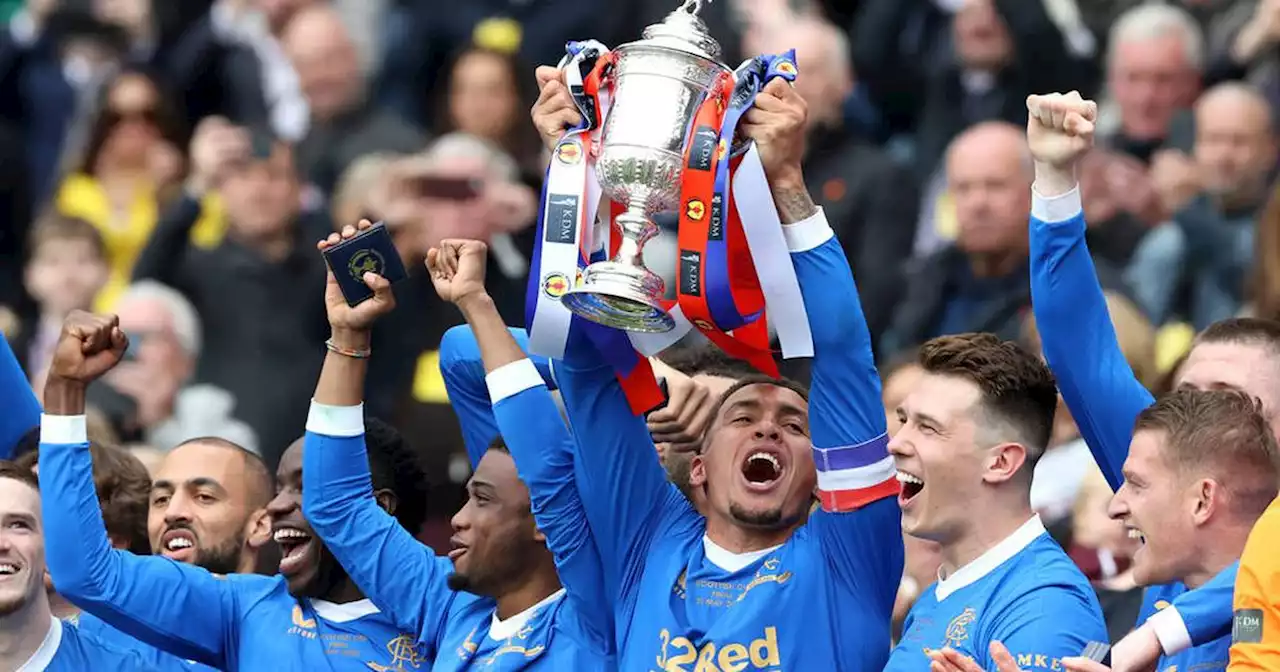 Glasgow Rangers gewinnen Pokal