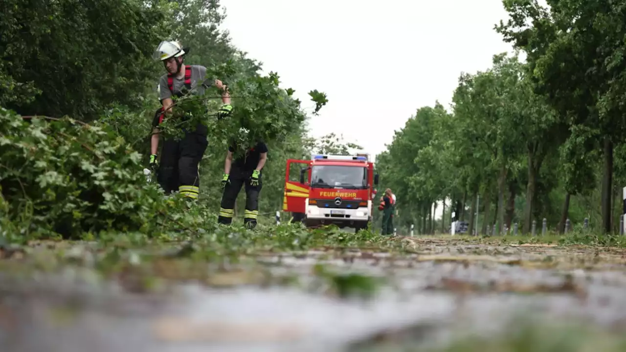 Unwetter in Deutschland: Schwere Schäden und Verletzte in Teilen NRWs