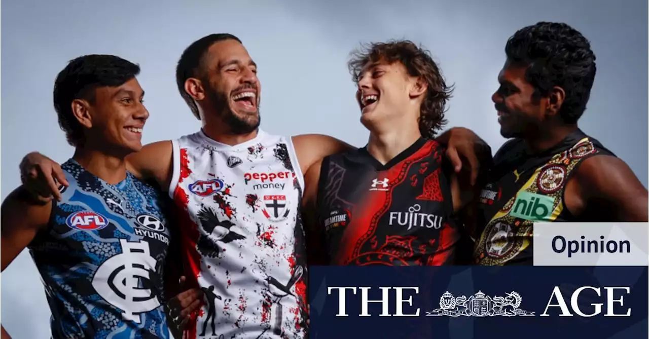 Indigenous round, from the inside out