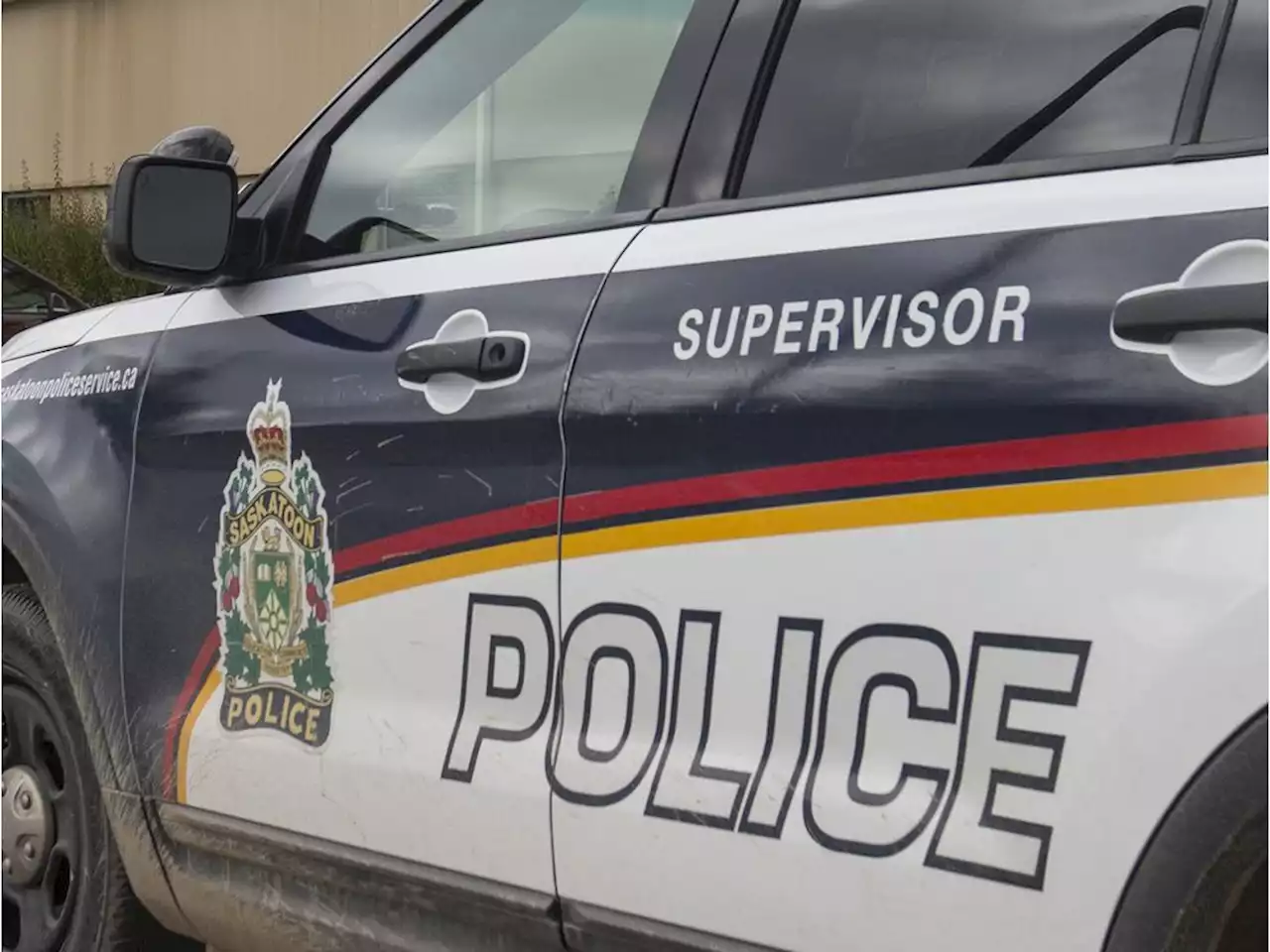 Man charged in attempted robberies using imitation firearm