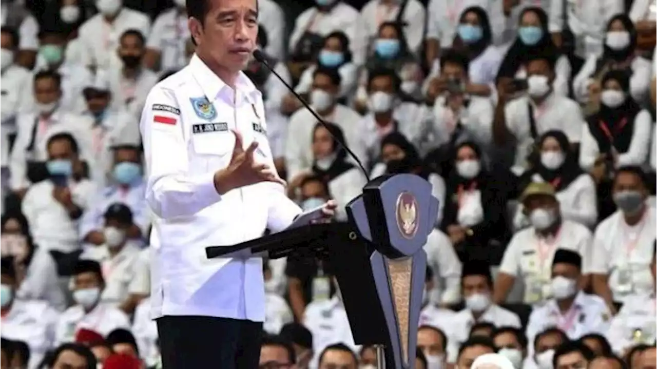 Jokowi Curhat Masalah Minyak Goreng di Depan Relawan Projo