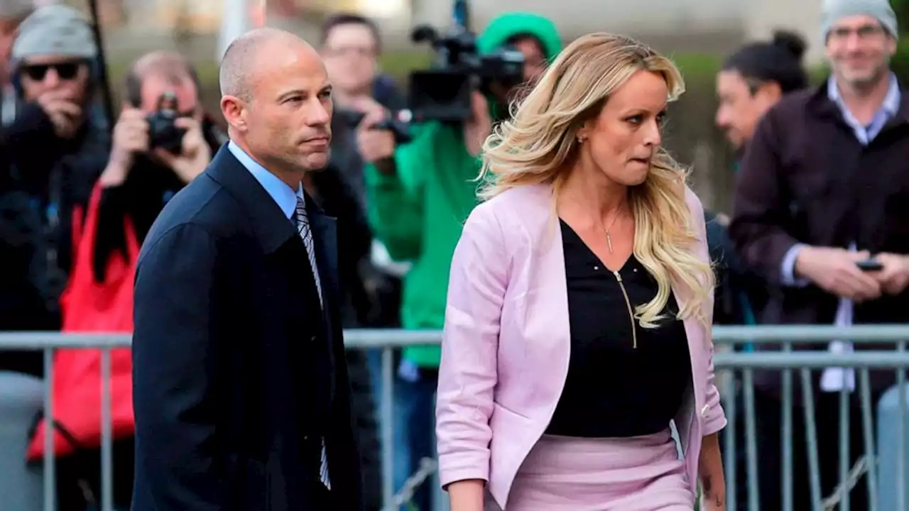 Avenatti, facing sentencing, apologizes to Stormy Daniels